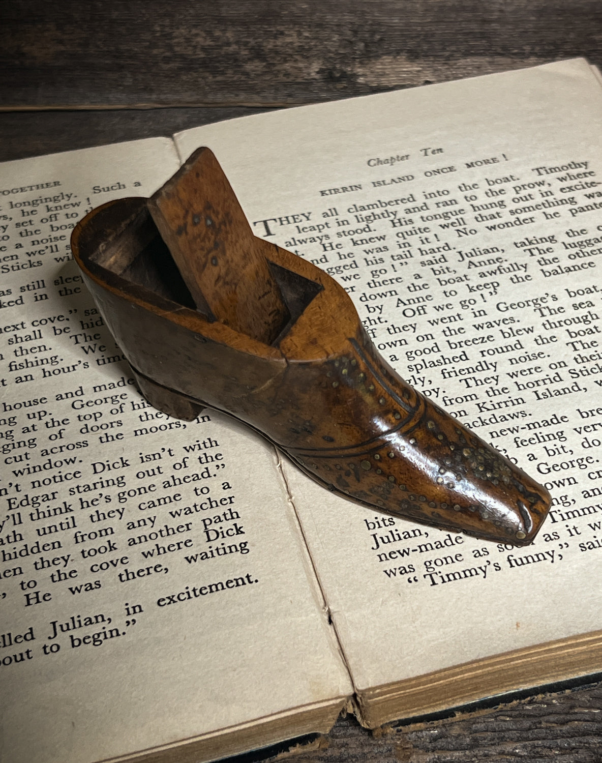 Fantastic Late Georgian Shoe Snuff Box w/ Pique Work, Love Token