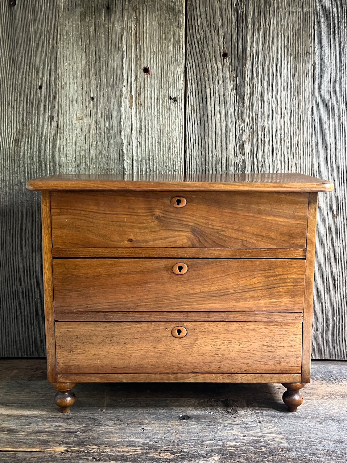 Fantastic & Rare "Salesman Sample" Miniature Dresser/Commode