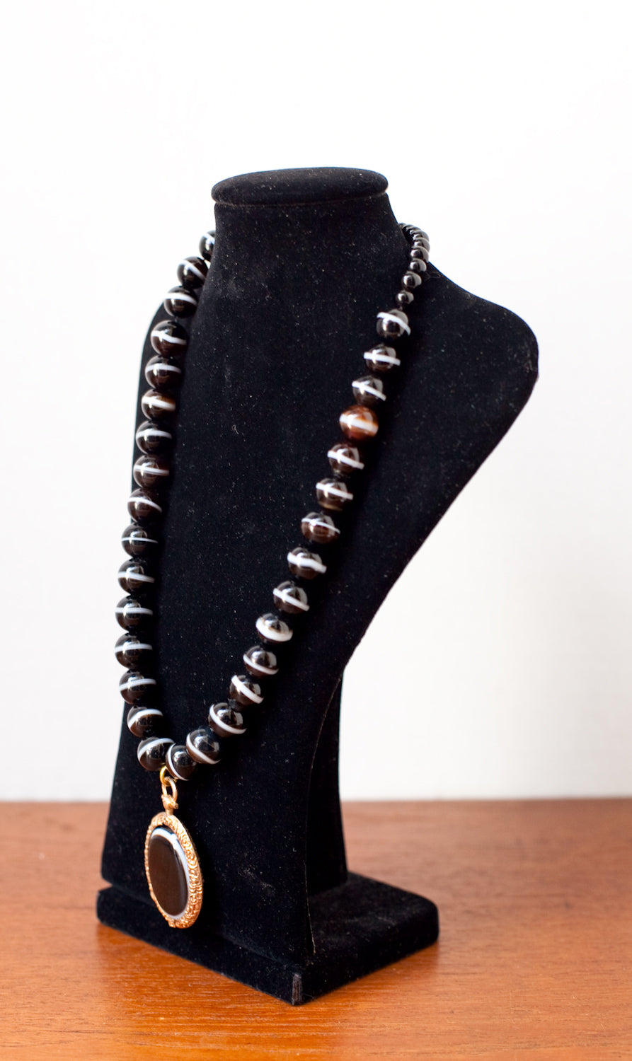 Exquisite Black Banded Agate Victorian Era Mourning Necklace